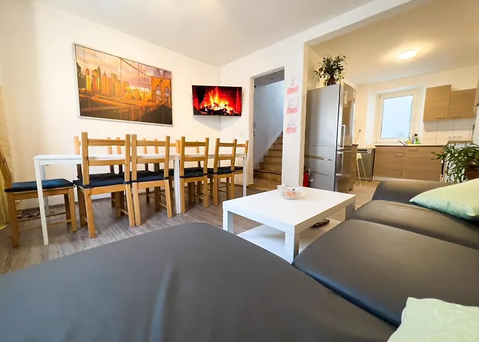4-Zimmer Haus, 2-Baeder 140Qm Bis Zu 11 Personen