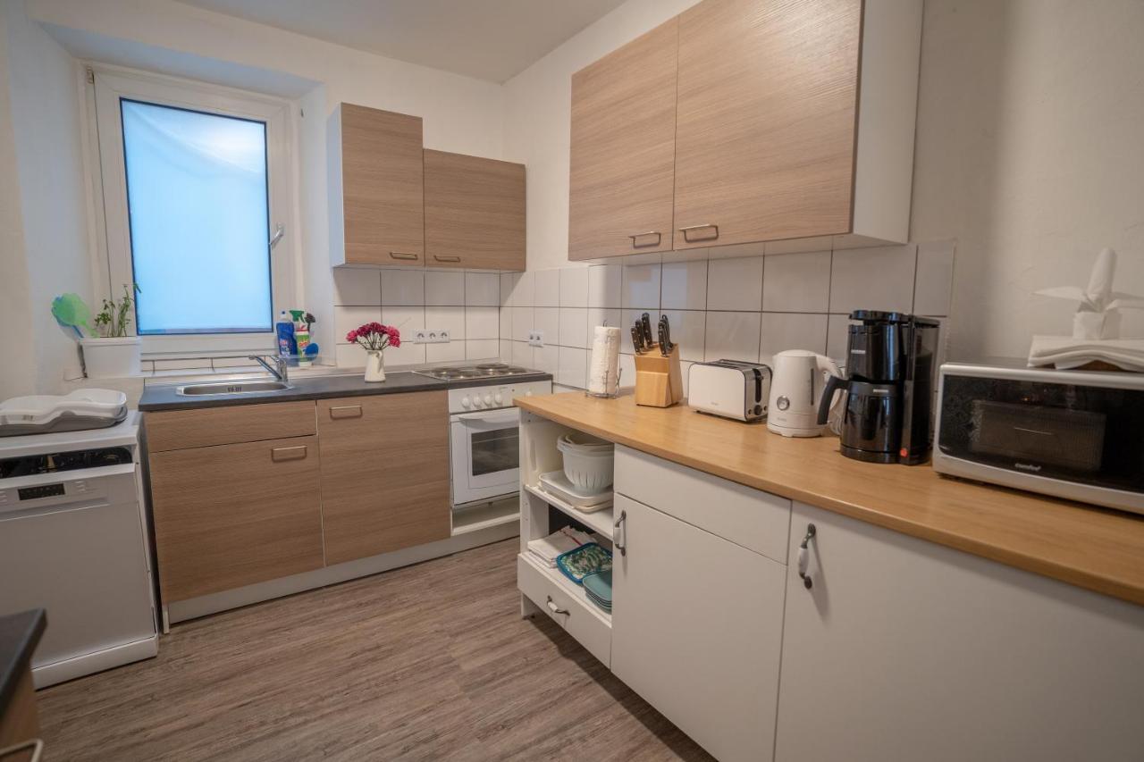 4-zimmer Haus, 2-baeder 140qm Bis Zu 11 Personen Dom wakacyjny *