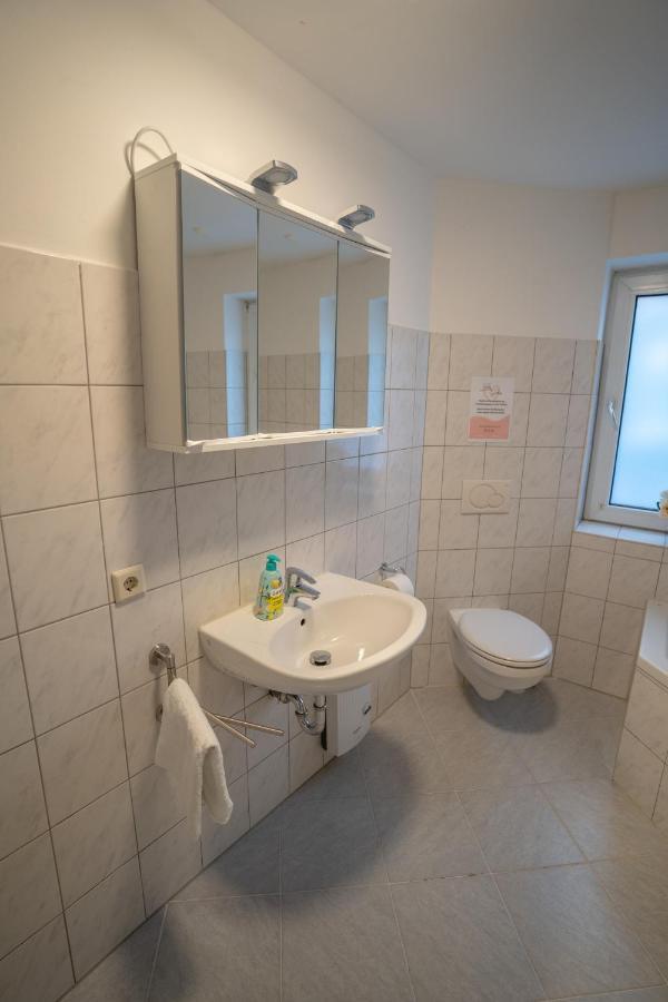 4-zimmer Haus, 2-baeder 140qm Bis Zu 11 Personen