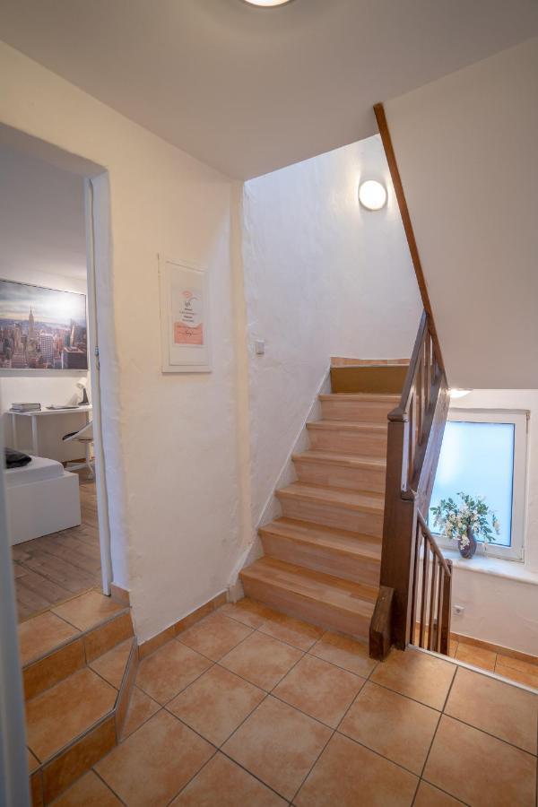 Dom wakacyjny 4-zimmer Haus, 2-baeder 140qm Bis Zu 11 Personen Winningen